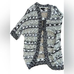 I.N. Studio Knit Black White Cardigan Half Sleeves 1X